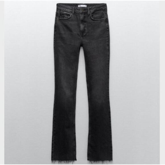 Zara Sz 6 Charcoal Washed Black Slim Flare Jeans Mid Rise Stretchy Raw Hem - Picture 1 of 16